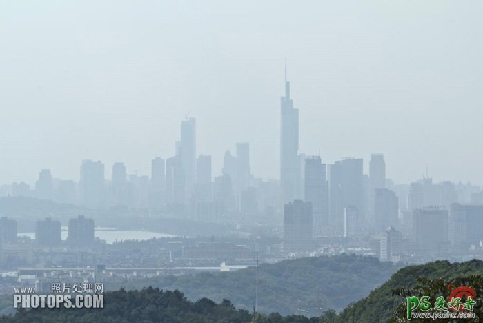 PS风光大片后期美化：给严重雾霾城市的风景图片制作出高清晰效果