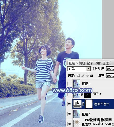 PS韩系风格调色教程：给街景上漫步的情侣图片调出韩系蓝色调