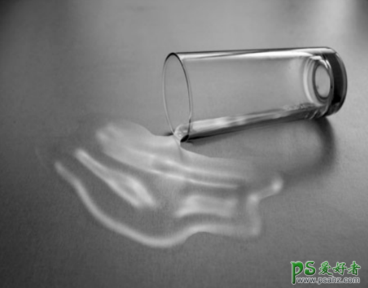 ps新手教程：打造一种水流出玻璃杯的效果-PS流水特效