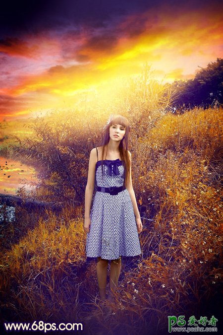 Photoshop给荒野中自拍的性感欧美美女唯美照片调出温暖的霞光色