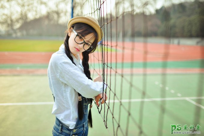 校园花季少女迷人写真摄影-性感迷人少女清纯校园风写真图片欣赏