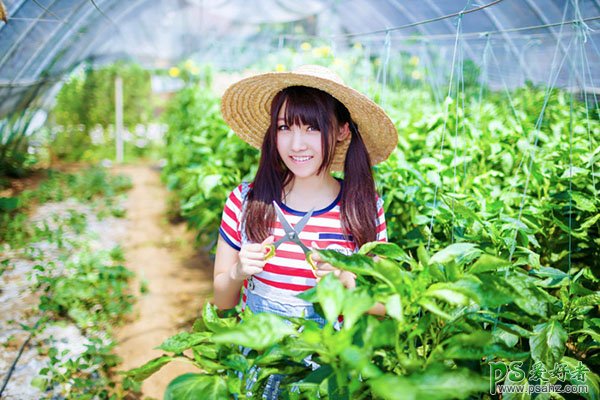 色彩艳丽的田园少女唯美图片，清新自然的青春少女唯美图片，艺术