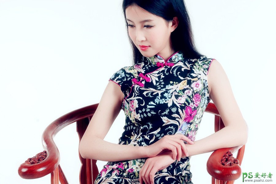 中国风性感旗袍美女高清唯美艺术写真图片，性感旗袍女神经典写真