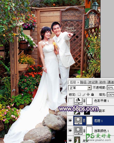 photoshop调出甜美的暖红色园林情侣婚片