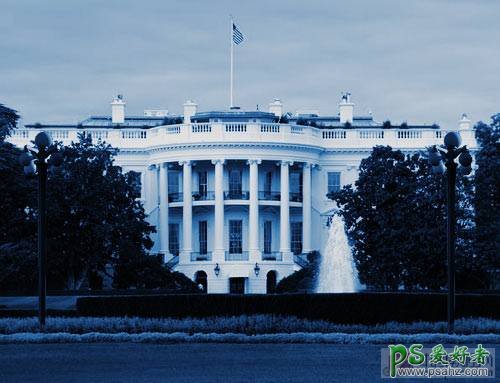 用PS把美国白宫白天的建筑物照片制作成夜景效果