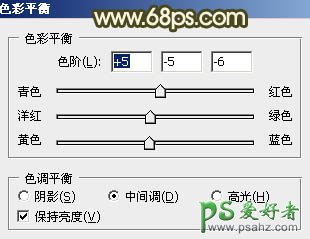 PS调出柔和的淡黄色漂亮情侣外景婚片教程