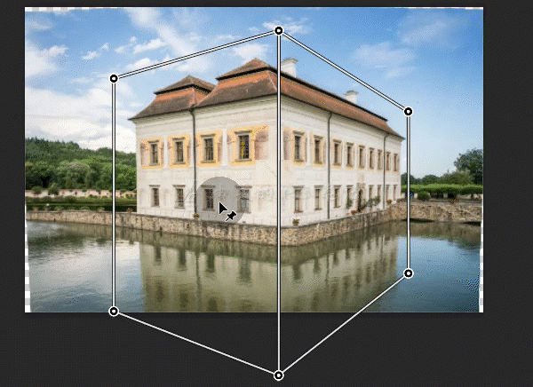 PS照片后期教程：利用透视变形工具给房子素材图制作出透视效果。