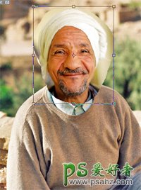 ps换脸教程：学习用简单的方法给可爱的老人照片换脸。