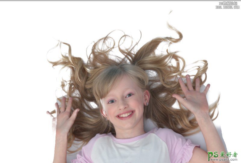 利用PS KNOCKOUT滤镜给杂乱头发的小女孩照片抠图。