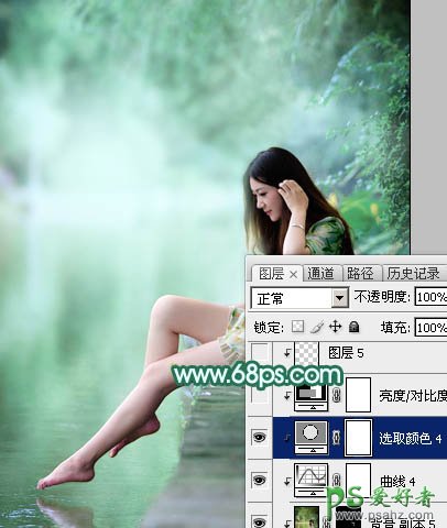 Photoshop给湖景边自拍的甜美女孩儿性感照片调出唯美的青绿色效