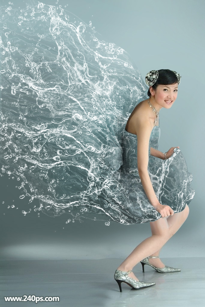 Photoshop将美女长裙图片制作超酷的动感水裙效果