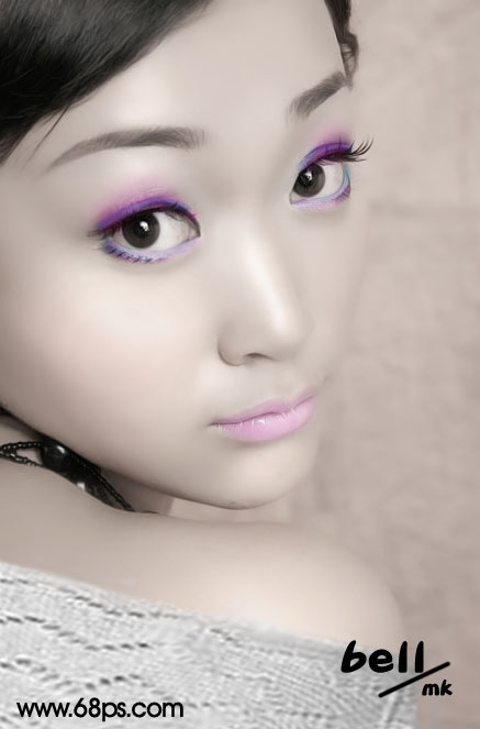 Photoshop 调出人物的淡紫彩妆效果