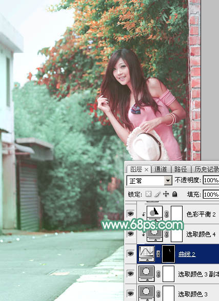 Photoshop为小路边的美女调制出甜美清爽的青红色