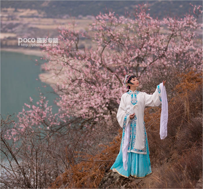 Photoshop制作精美的中国风外景古装美女图片
