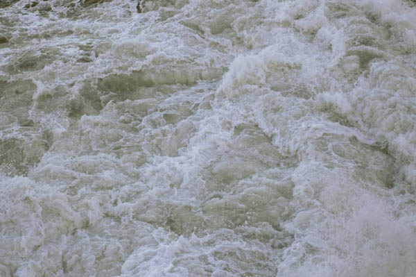 ps打造出逼真的城市暴涨洪水场景