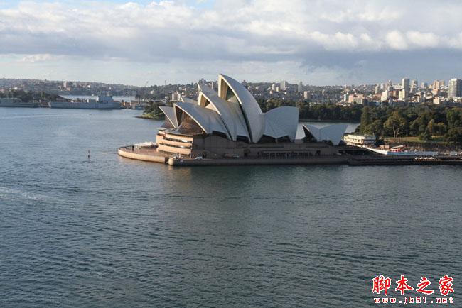Photoshop将悉尼歌剧院图片调制出霞光效果