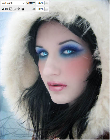 Photoshop将人像图片打造出完美的冬日彩妆效果