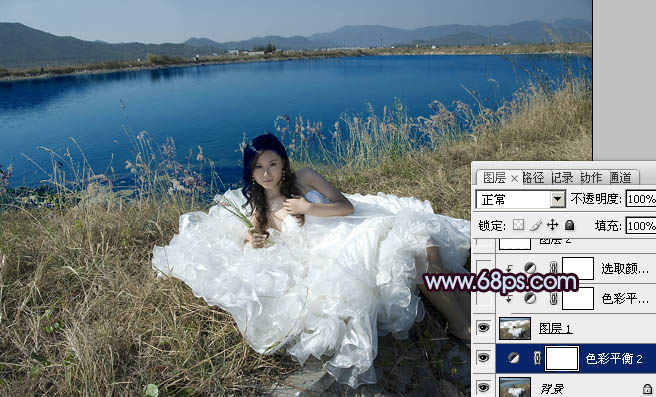 Photoshop 仿V2经典暗调蓝紫色效果婚片