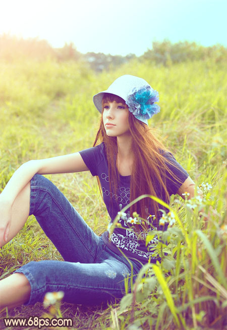 Photoshop将草地美女图片调成鲜艳的蓝黄色