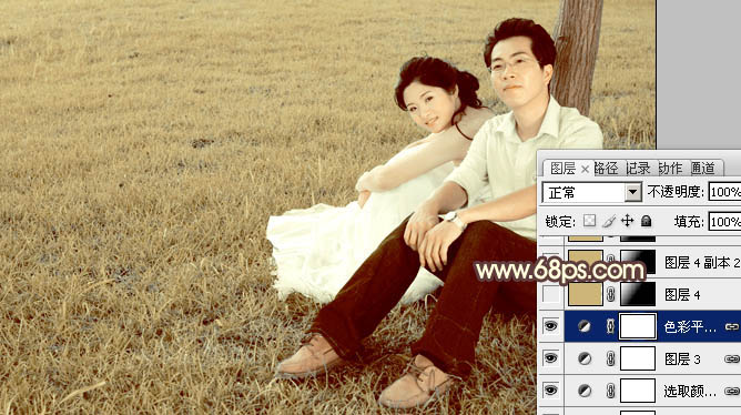 Photoshop将草地情侣图片调制出纯美的秋天黄褐色效果