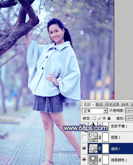 Photoshop将外景人物图片调制出时尚的淡调蓝紫色效果