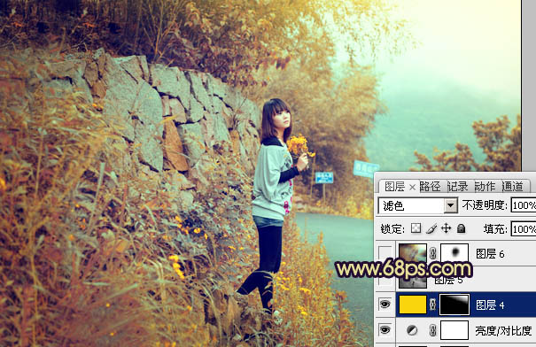 Photoshop将山野人物图片调成橙黄的秋季色