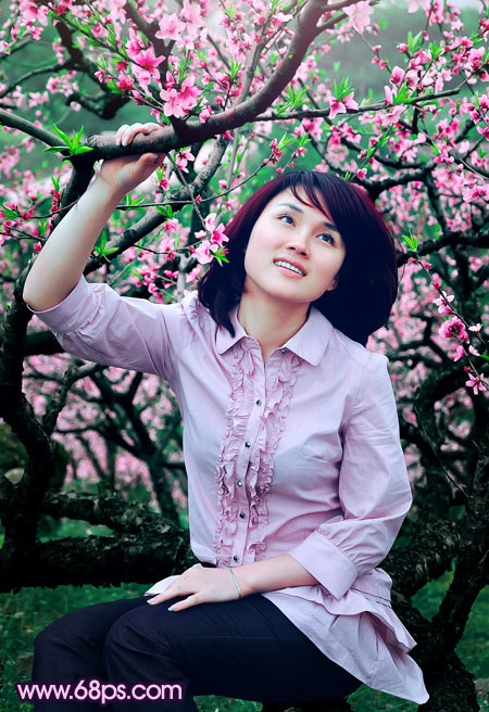 Photoshop将春季外景人物图片调成甜美的桃花色