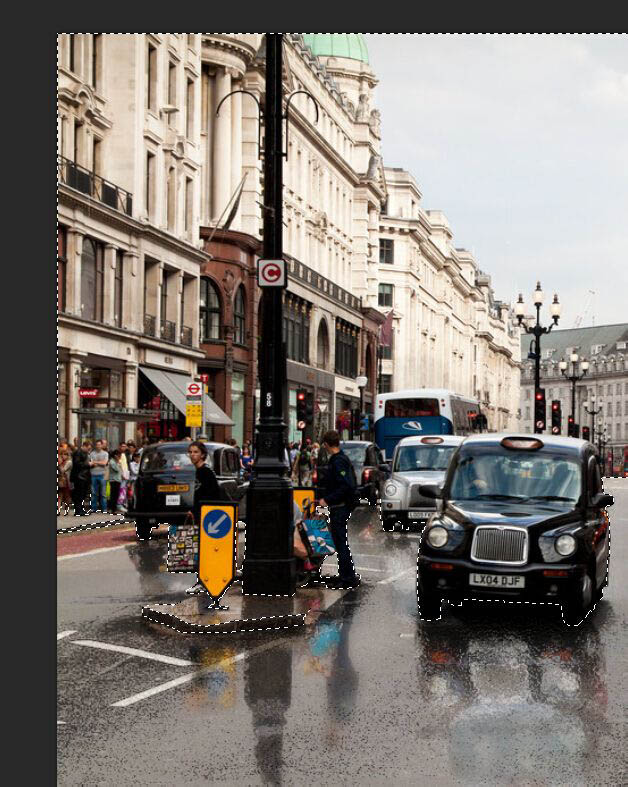 Photoshop将街道图片调出雨水湿润的路面