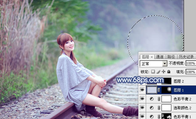 Photoshop为铁轨春季人物图片打造清爽的韩系蓝绿色