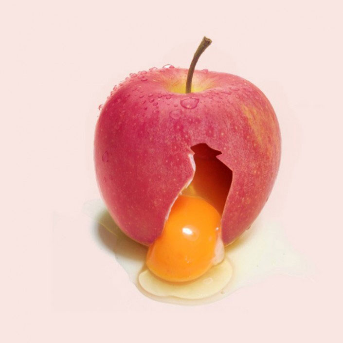 Photoshop创意合成鸡蛋从红苹果中流出的效果图教程