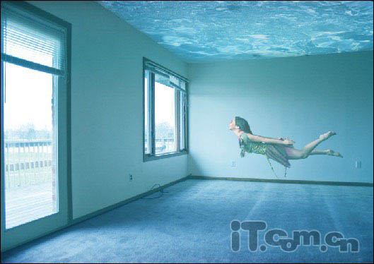 photoshop 将室内变成泳池并创意合成游泳的美女