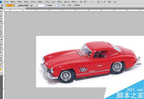 Photoshop CS4用钢笔工具抠出图片中的汽车