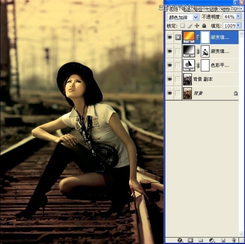 Photoshop调出美女冷冷的复古黄色调,PS教程