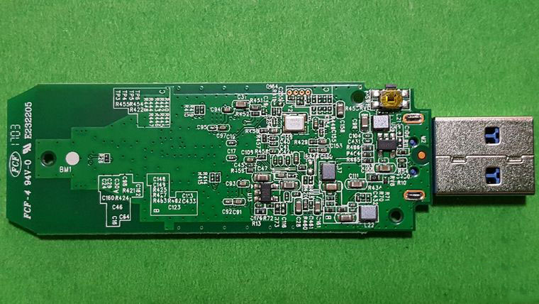 腾达1300M极速影音11AC双频无线网卡 U12试用拆解！