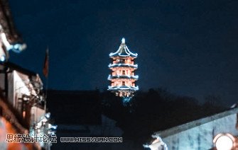 调出冷色灯光夜景仿古乡村街景照片的PS教程