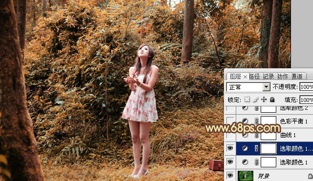 用PS把茂盛树林中的女生照片调成橙褐色