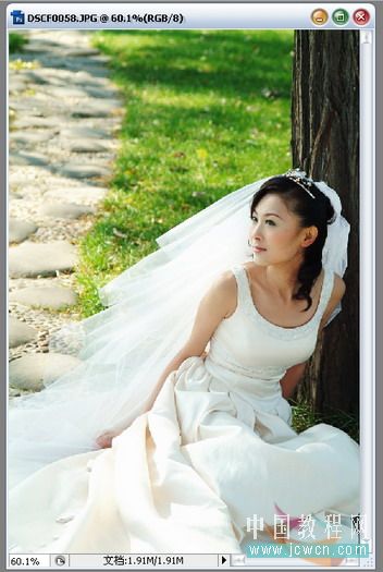用PS抠取穿着透明婚纱的新娘照片