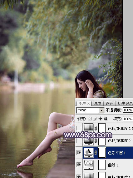 PS调出唯美紫红色的美丽女生外景照片