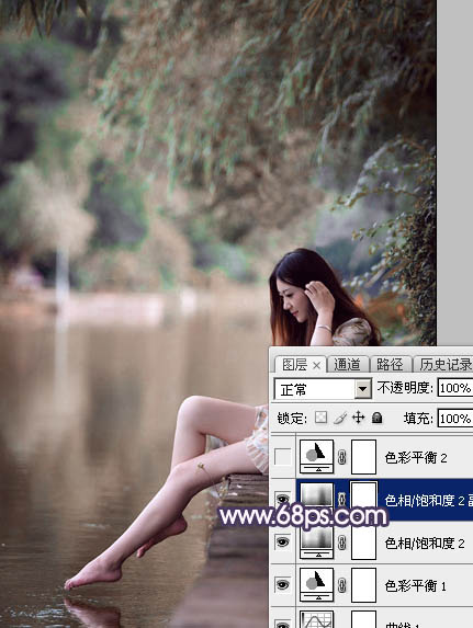 PS调出唯美紫红色的美丽女生外景照片