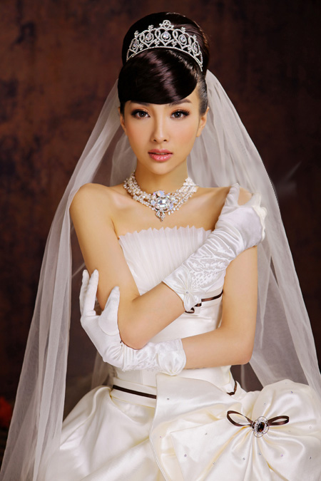 室内婚纱照片增强质感色彩的PS教程