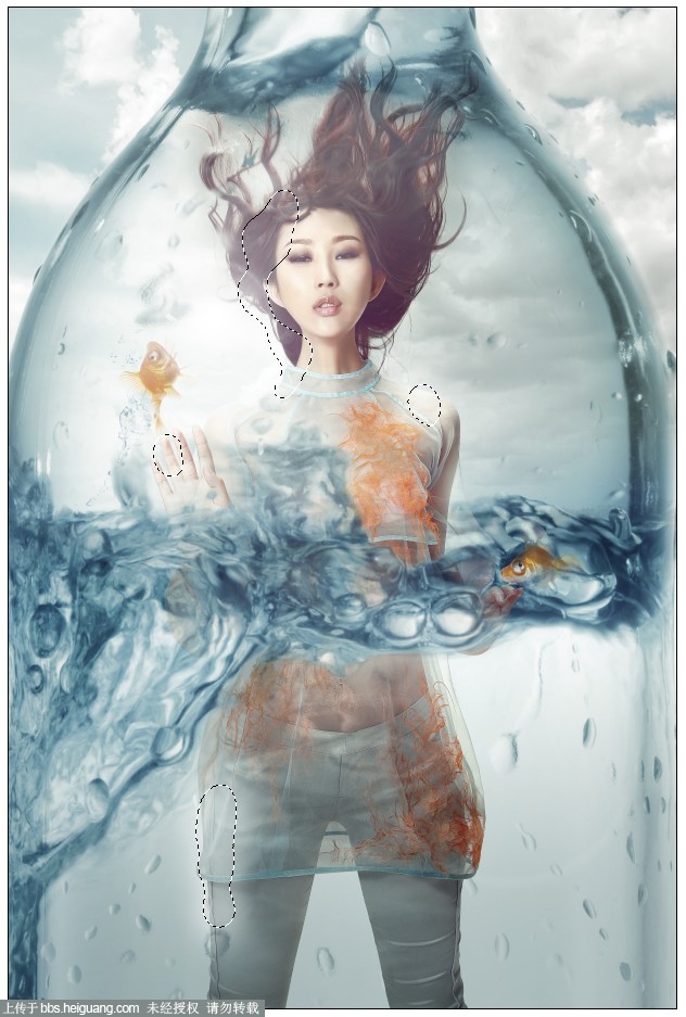 PS合成淹没在巨大玻璃瓶中的女生图片