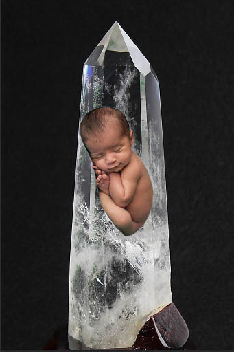 用PS合成冰冻水晶中睡觉的婴儿照片