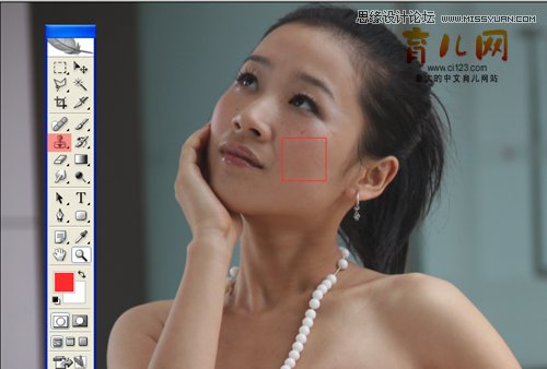 Photoshop给美女人像快速磨皮和美白教程