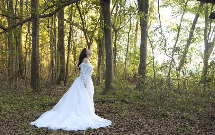 婚纱后期，快速打造唯美秋季外景树林婚纱照片