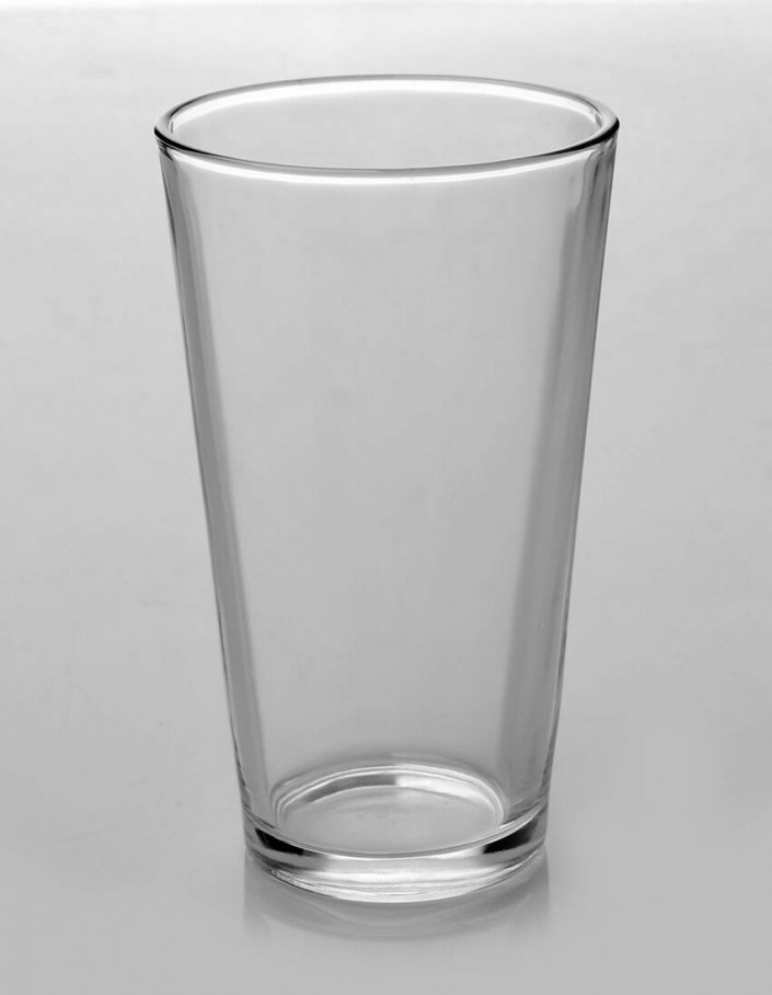 抠玻璃：利用通道抠出通透玻璃杯