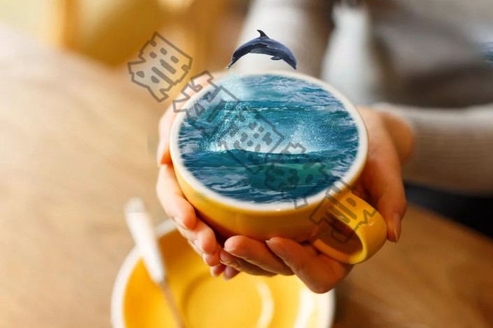 场景合成，通过PS合成咖啡杯里有大海的创意照片