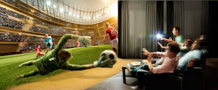 出屏效果：用Photoshop合成超现实的收看足球实况现场
