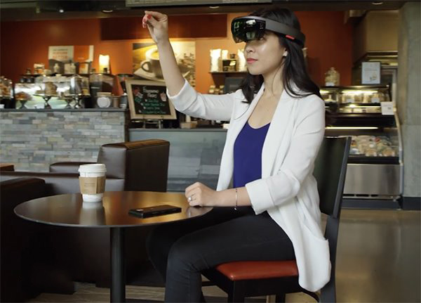微软HoloLens推送全息版Win10一周年更新14393