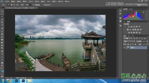 Photoshop后期修图教程：把普通风景照片修出单反级别后期大片效