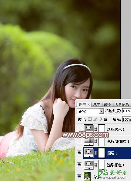 Photoshop给甜美的清纯少女写真图片素材调出漂亮的粉褐色效果